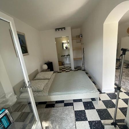 Appartement Plein Centre Avec Jardin Сен-Тропе Екстер'єр фото